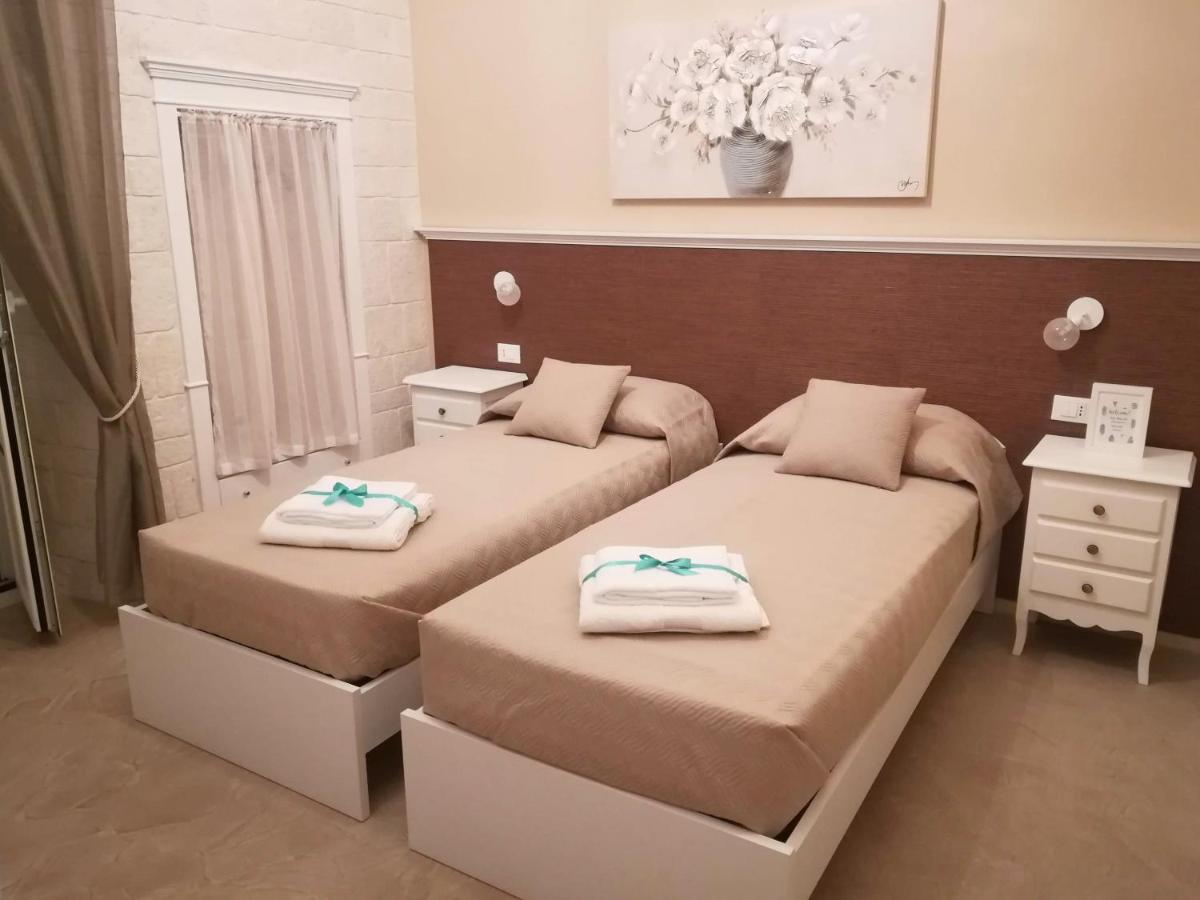 Dimora Della Nonna Hotell Mola di Bari Exteriör bild